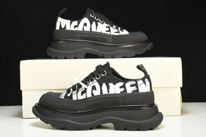 MQ Sneakers