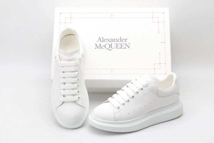 MQ Sneakers