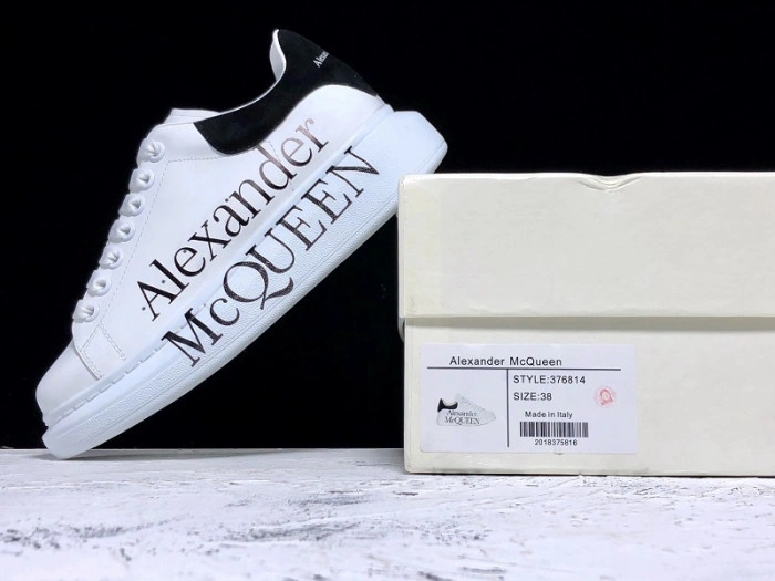 MQ Sneakers