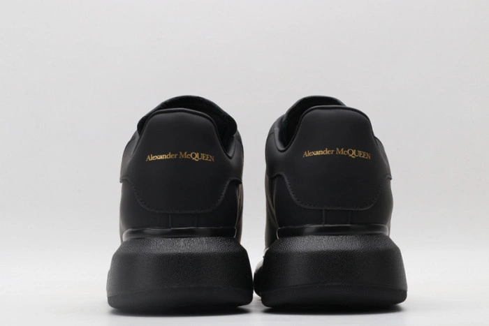 MQ Sneakers