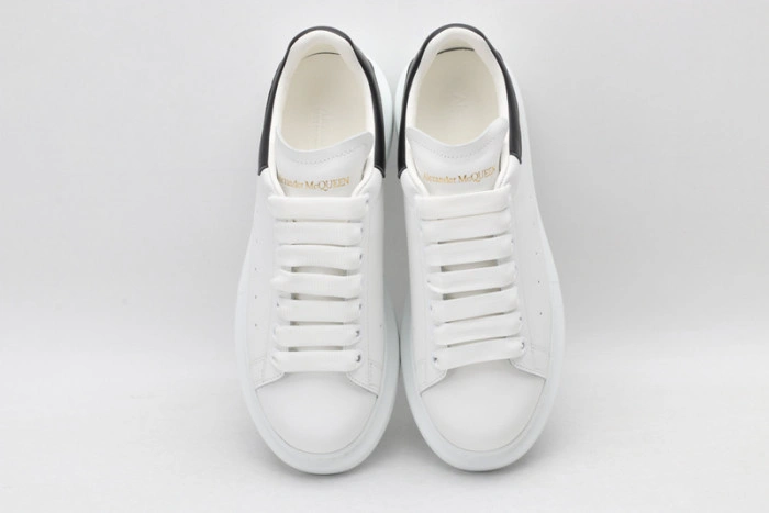 MQ Sneakers