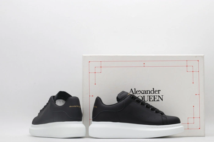 MQ Sneakers