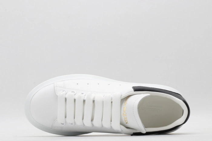 MQ Sneakers