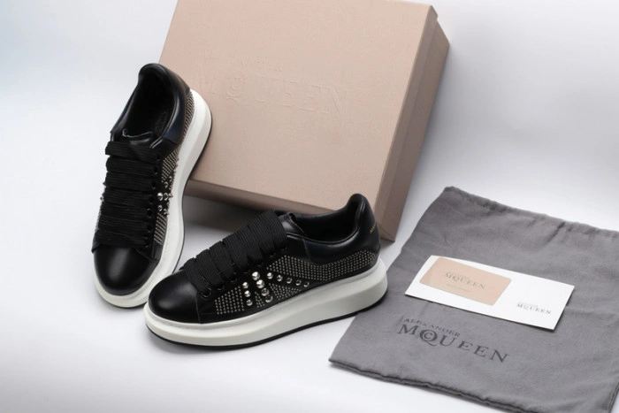 MQ Sneakers