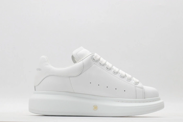MQ Sneakers