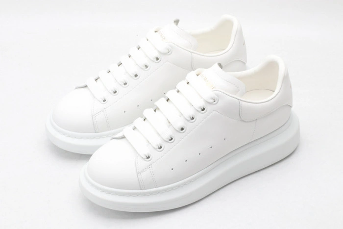 MQ Sneakers