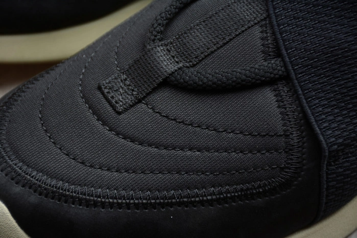 NIKE AIR FEAR OF GOD RAID 180 BLACK AT8087-002
