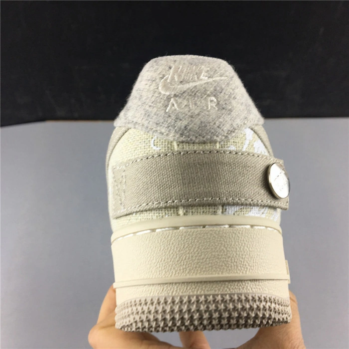 NIKE AIR FORCE 1 x Travis Scott  White Grey  CN2405-902