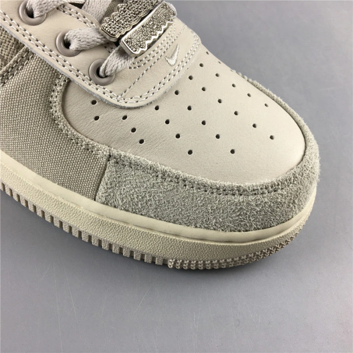 NIKE AIR FORCE 1 x Travis Scott  White Grey  CN2405-902