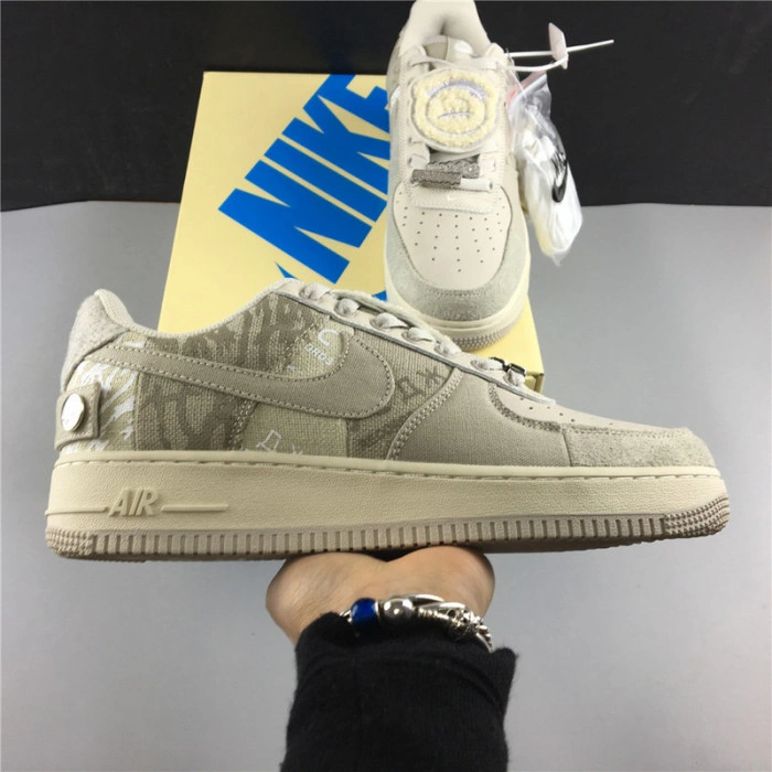 NIKE AIR FORCE 1 x Travis Scott  White Grey  CN2405-902