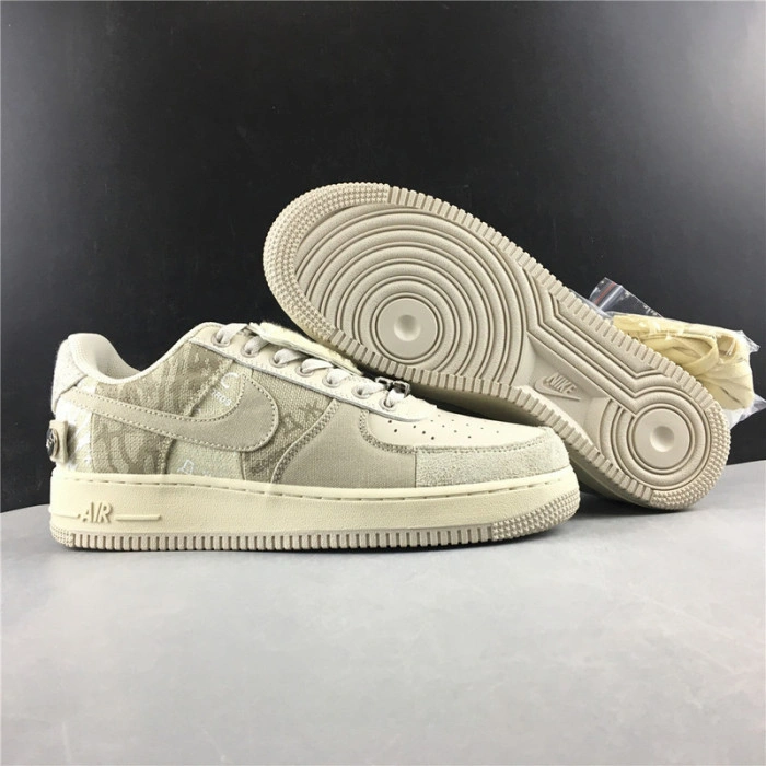 NIKE AIR FORCE 1 x Travis Scott  White Grey  CN2405-902