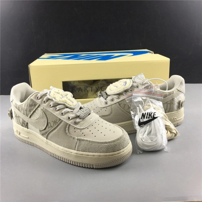 NIKE AIR FORCE 1 x Travis Scott  White Grey  CN2405-902