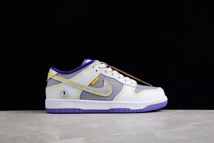 NIKE DUNK LOW UNION PASSPORT PACK COURT PURPLE DJ9649-500