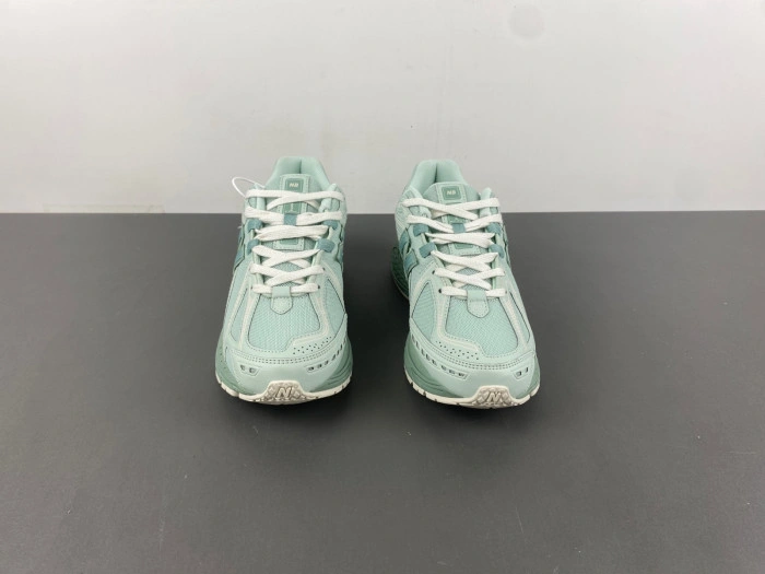 New Balance 1906R Jade Green