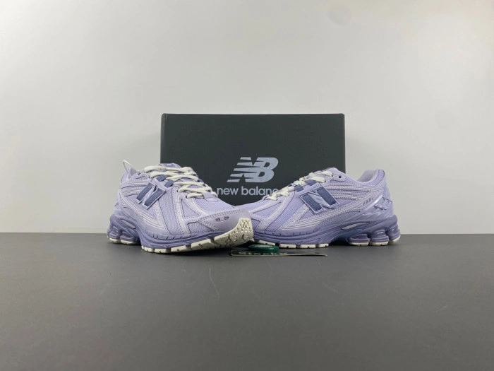 New Balance 1906R Lilac Purple