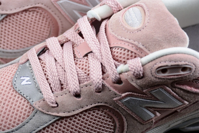 New Balance 2002R Pink Sand GC2002SK