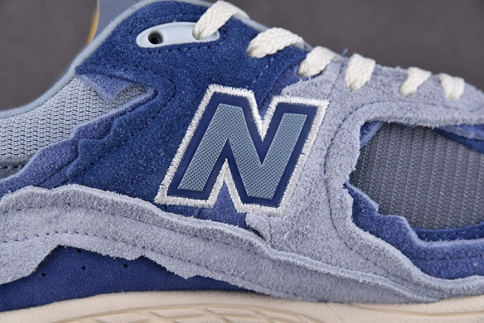 New Balance 2002R Protection Pack Light Arctic Grey Purple M2002RDI