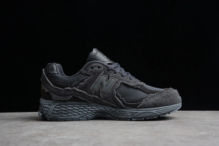 New Balance 2002R Protection Pack Phantom M2002RDB