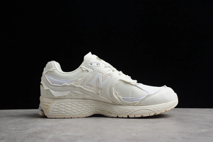 New Balance 2002R Protection Pack Sea Salt M2002RDC