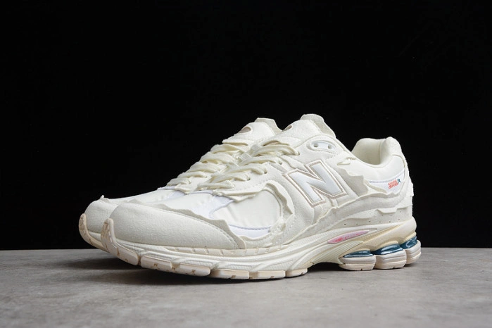 New Balance 2002R Protection Pack Sea Salt M2002RDC