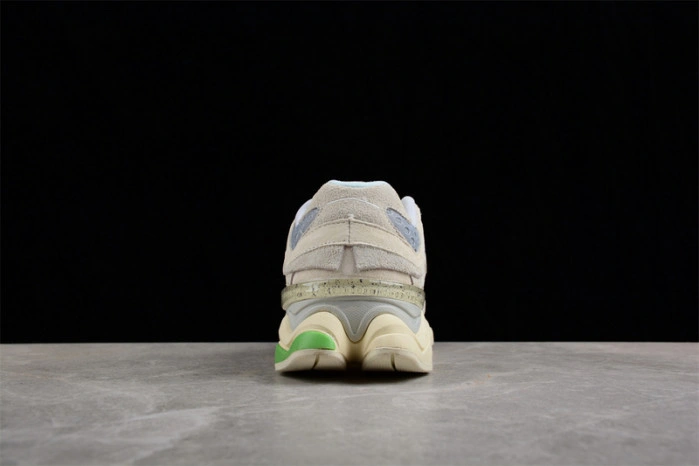 New Balance 9060 Bricks & Wood