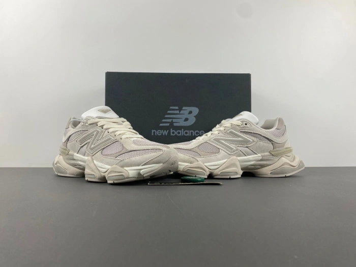 New Balance 9060 Grey Moonbeam