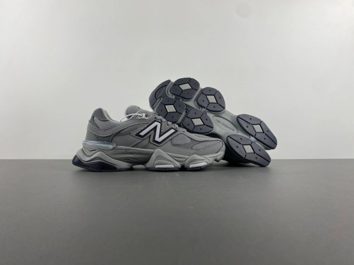 New Balance 9060 Shadow Grey Castlerock