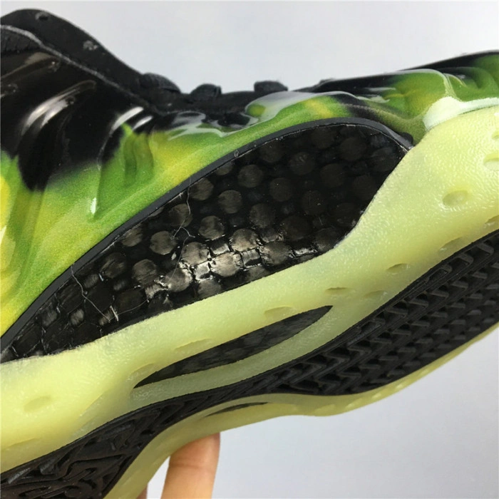 Nike AIR Foamposite ONE ParaNorman 'ParaNorman'  579771-003