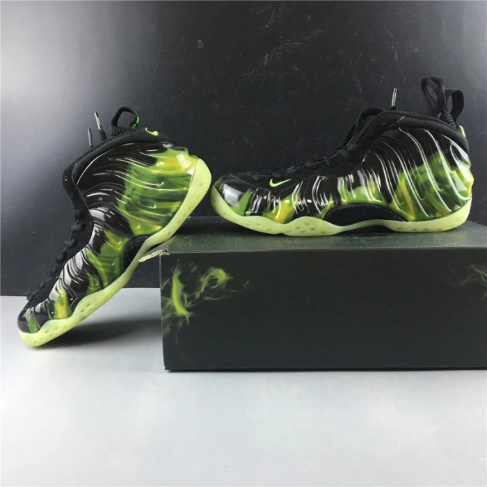 Nike AIR Foamposite ONE ParaNorman 'ParaNorman'  579771-003
