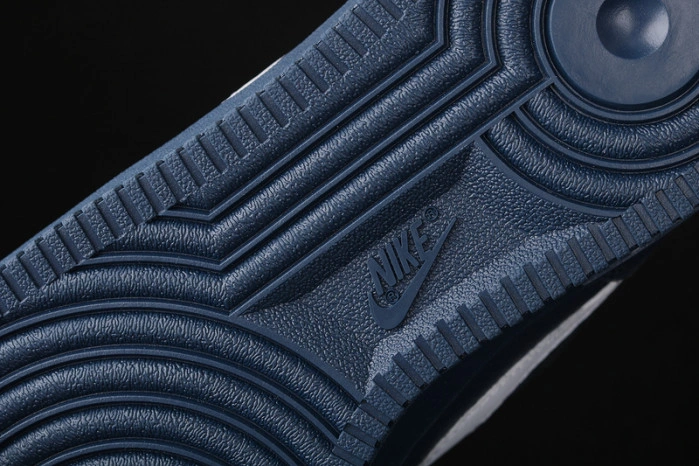 Nike AIR Force 1 MID '07 LV8-804609-403