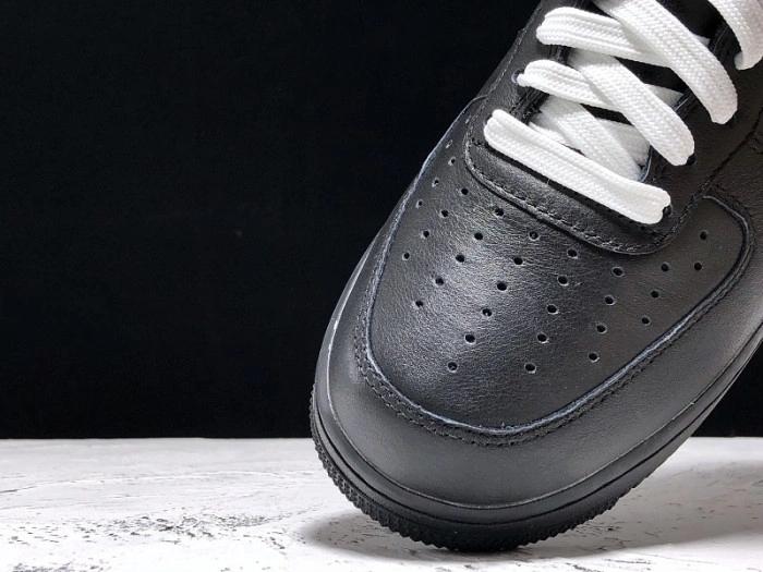 Nike Air Force 1 Low '07 Off-White MoMA    AV5210-001