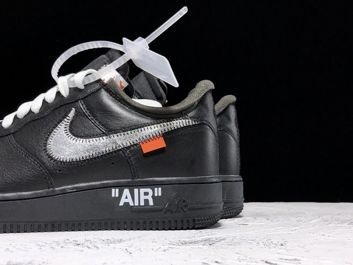 Nike Air Force 1 Low '07 Off-White MoMA    AV5210-001