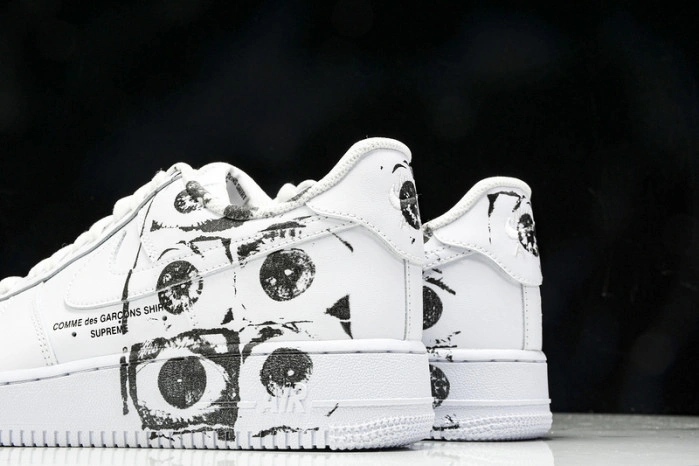 Nike Air Force 1 Low Supreme Comme des Garcons Shirt    923044-100