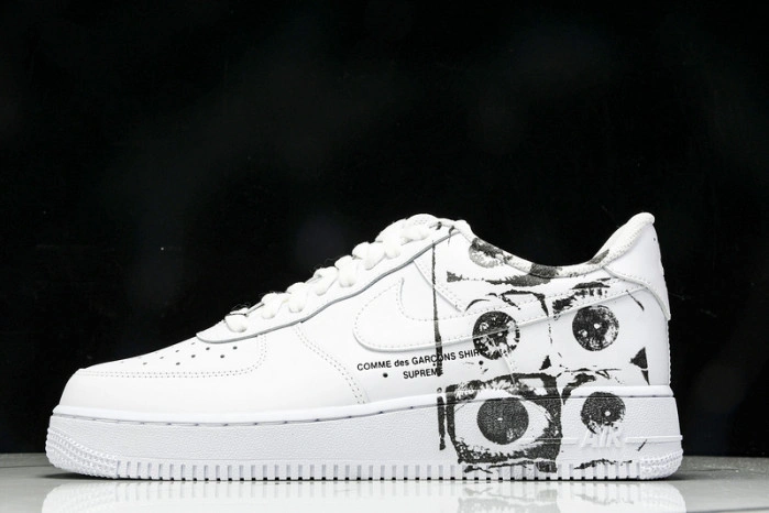 Nike Air Force 1 Low Supreme Comme des Garcons Shirt    923044-100