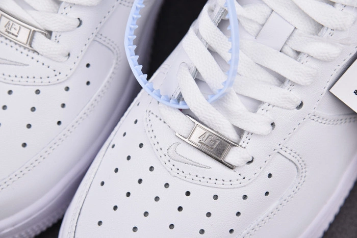 Nike Air Force 1 Low Supreme White CU9225-100