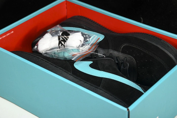 Nike Air Force 1 Low Tiffany & Co. 1837  DZ1382-001