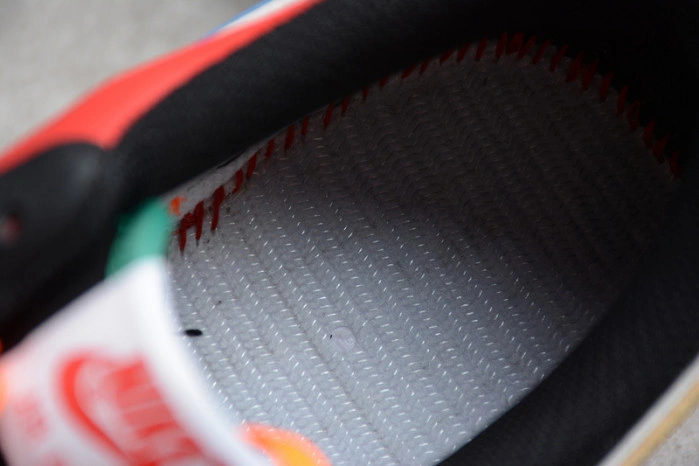 Nike Air Force 1 Low What The NYC CT3610-100