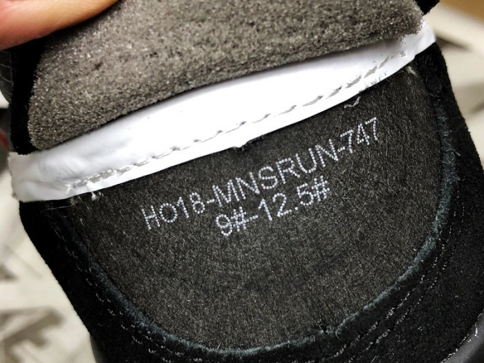 Nike Air Max 90 O-W Black  AA7293-001