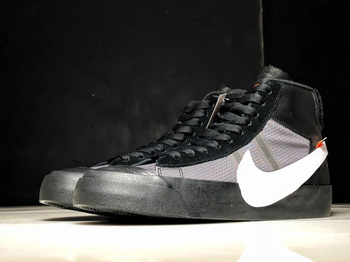 Nike Blazer Mid O-W Grim Reaper  AA3832-001