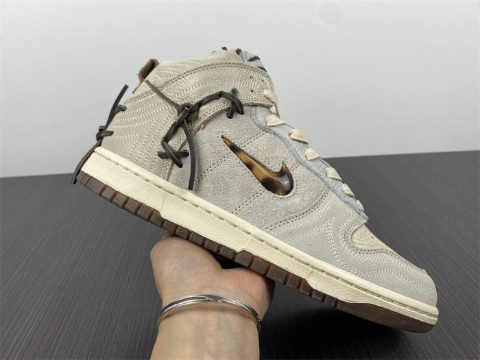 Nike Dunk High Bodega Sail Multi  CZ8125-100