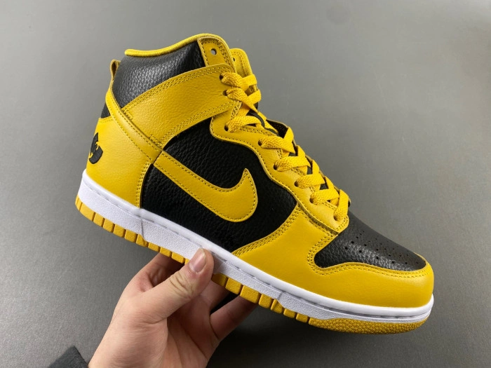 Nike Dunk High Wu-Tang (2024)   HJ4320-001