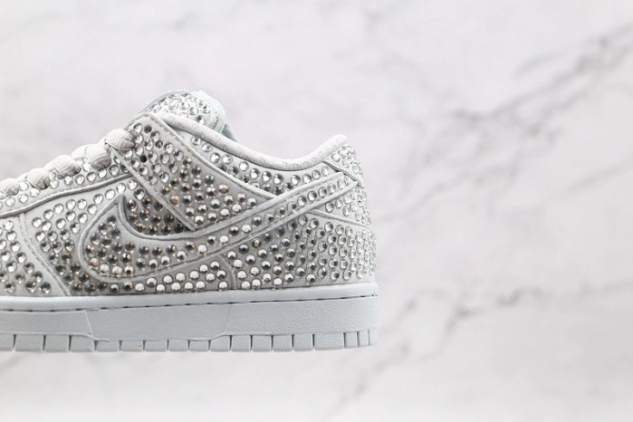 Nike Dunk Low Cactus Plant Flea Market Pure Platinum CZ2670-001
