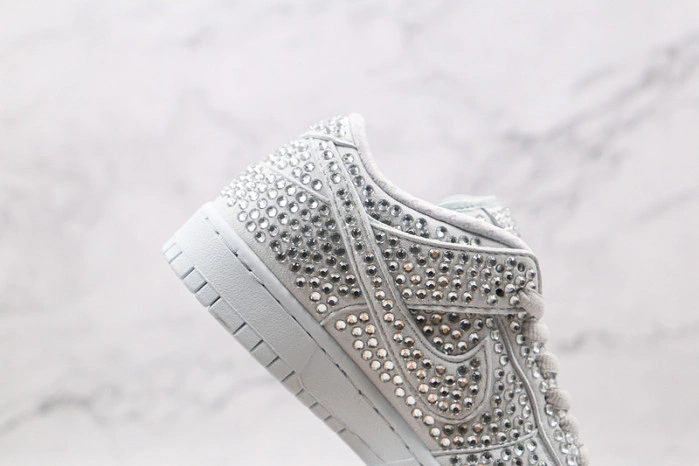 Nike Dunk Low Cactus Plant Flea Market Pure Platinum CZ2670-001