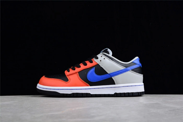 Nike Dunk Low EMB NBA 75th Anniversary Knicks  DD3363-002