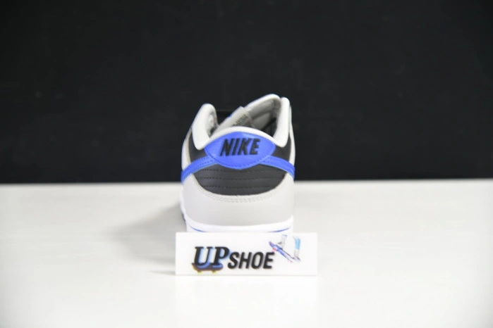 Nike Dunk Low EMB NBA 75th Anniversary Knicks  DD3363-002