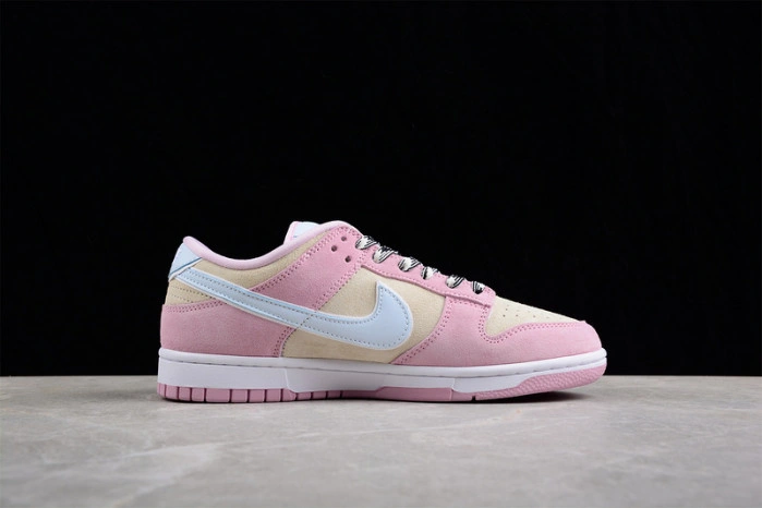 Nike Dunk Low LX Pink Foam (Women's)   DV3054-600