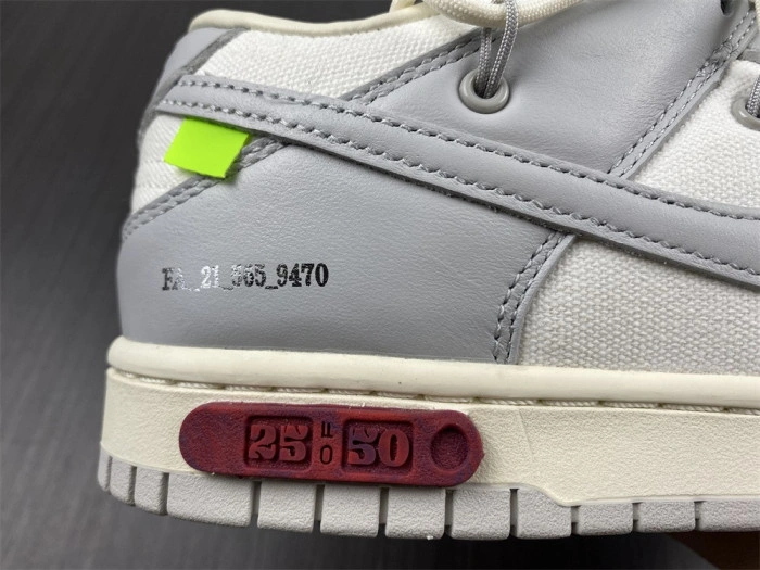 Nike Dunk Low Off-White Lot 25   DM1602-121