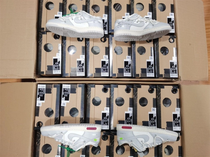 Nike Dunk Low Off-White Lot 25   DM1602-121