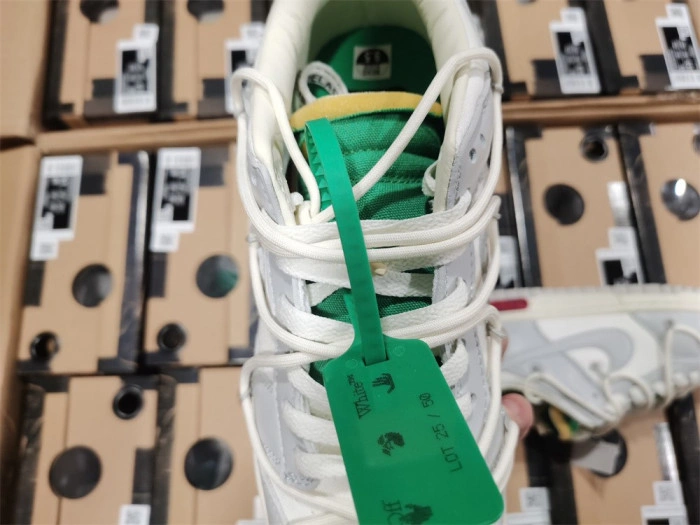 Nike Dunk Low Off-White Lot 25   DM1602-121