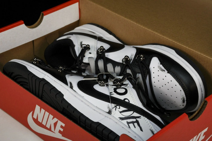 Nike Dunk Low Retro Black  DD1391-110